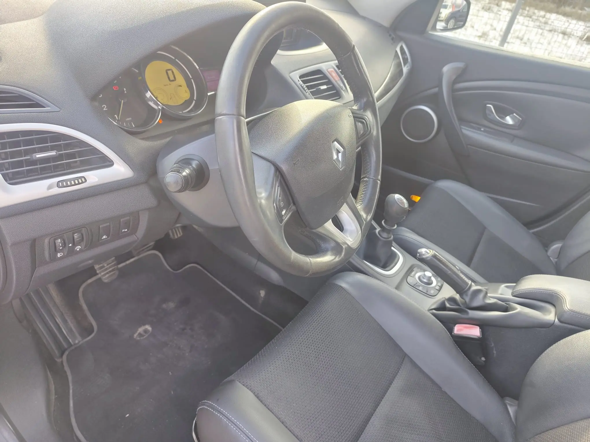 Renault Megane - imagine 20