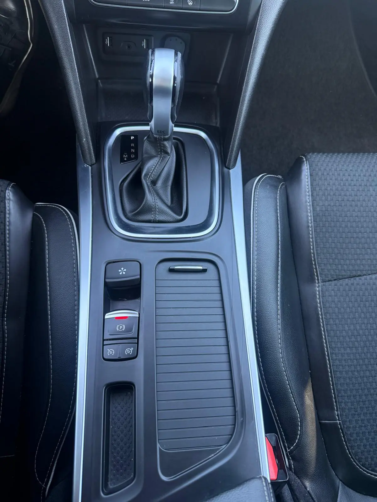 Renault Megane - imagine 11