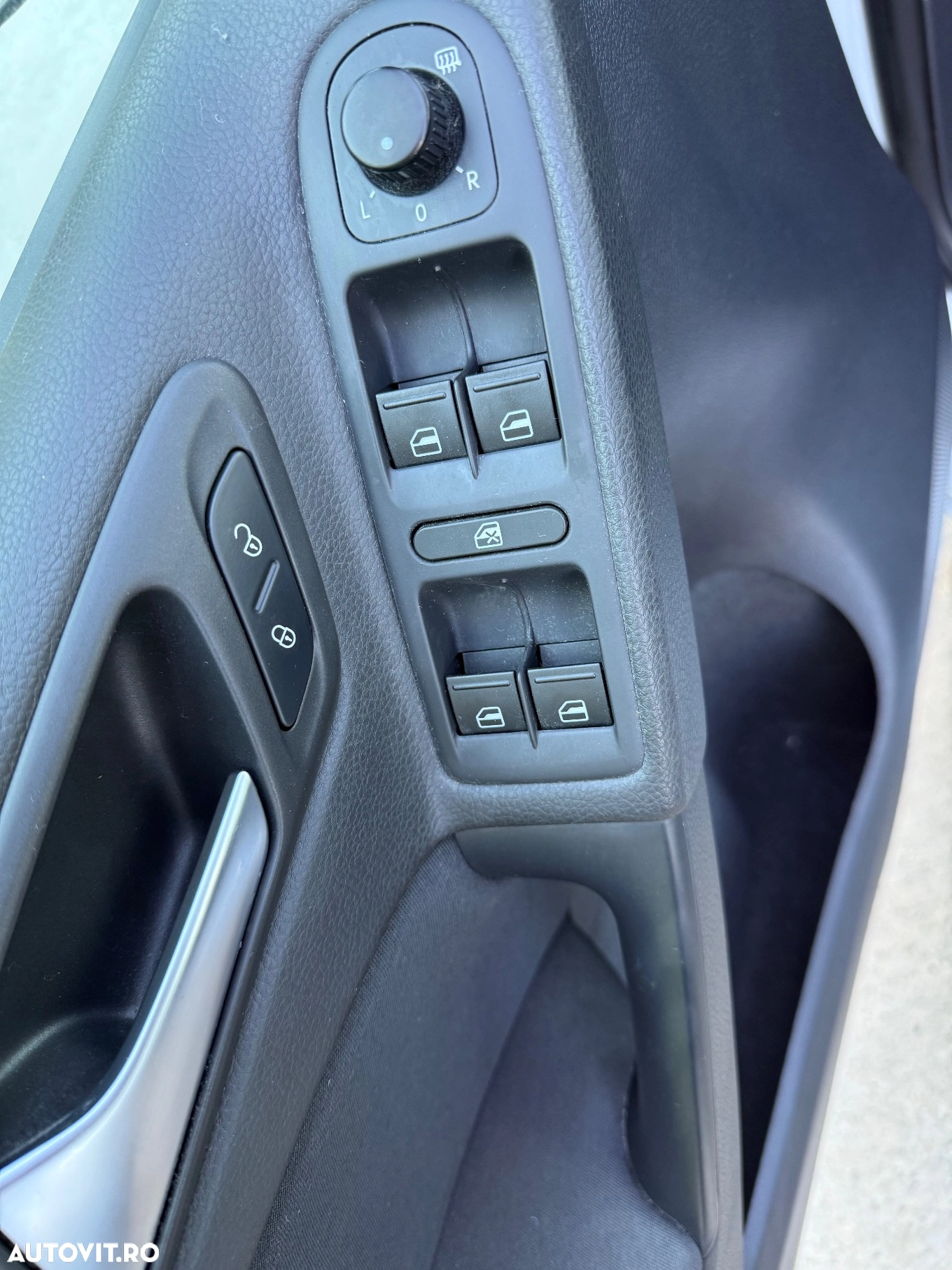 Volkswagen Golf 1.4 TSI Comfortline - imagine 7