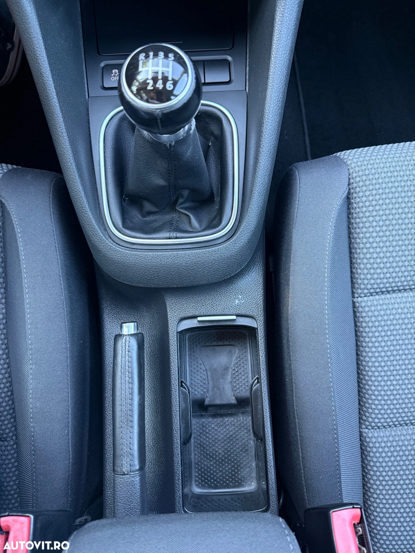 Volkswagen Golf 1.4 TSI Comfortline - imagine 8