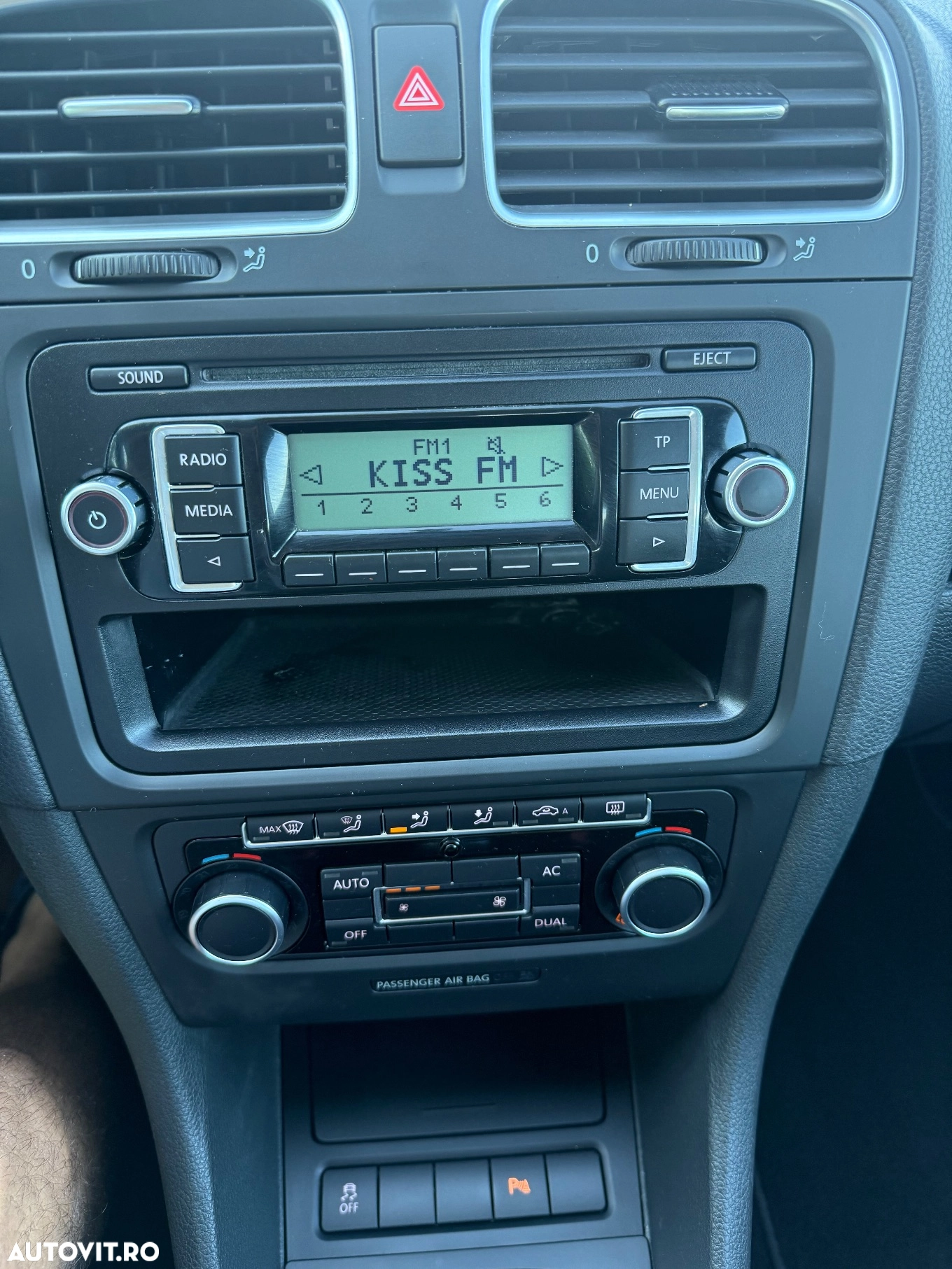 Volkswagen Golf 1.4 TSI Comfortline - imagine 9