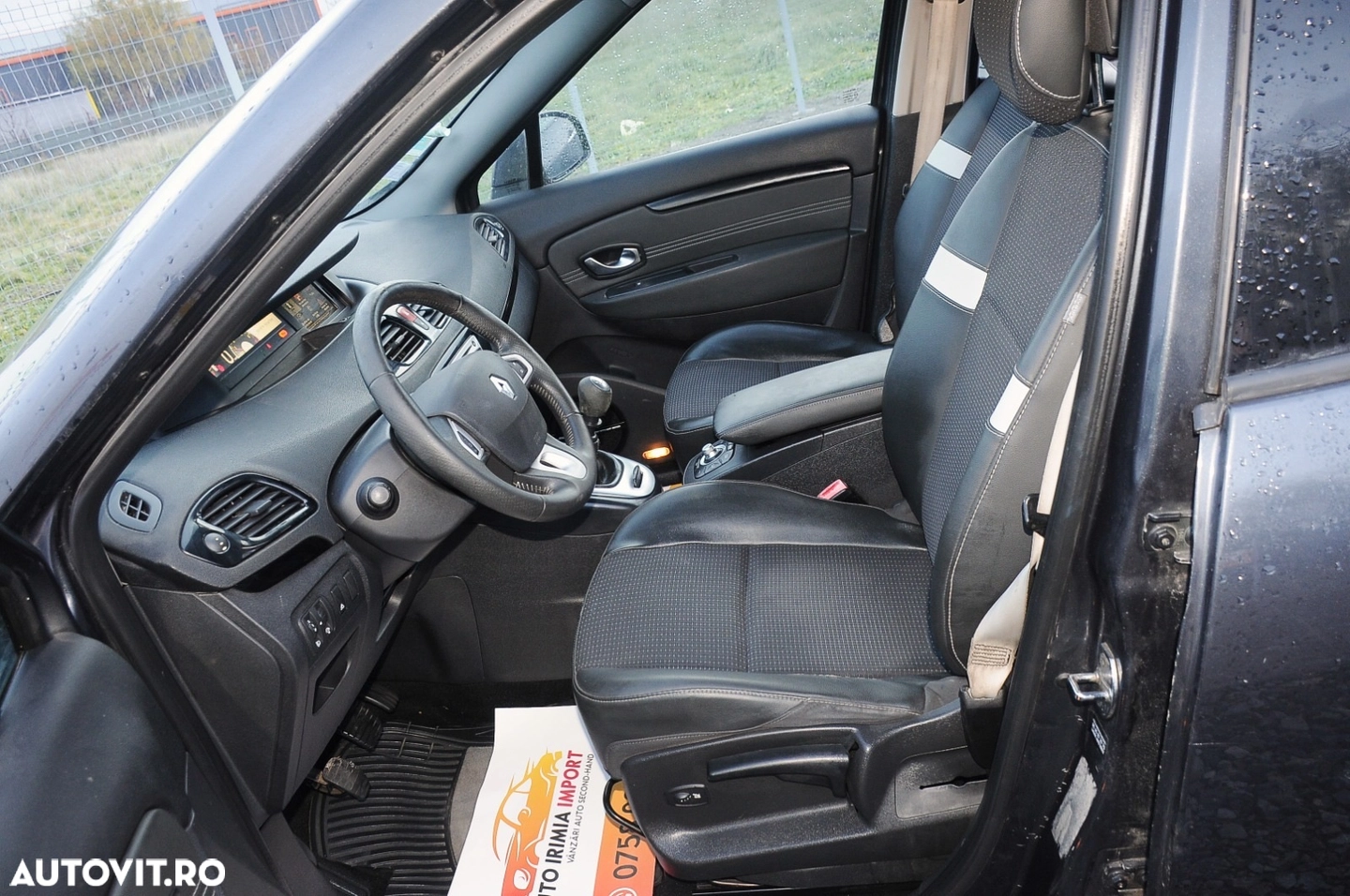 Renault Scenic dCi 130 FAP Bose Edition - imagine 5