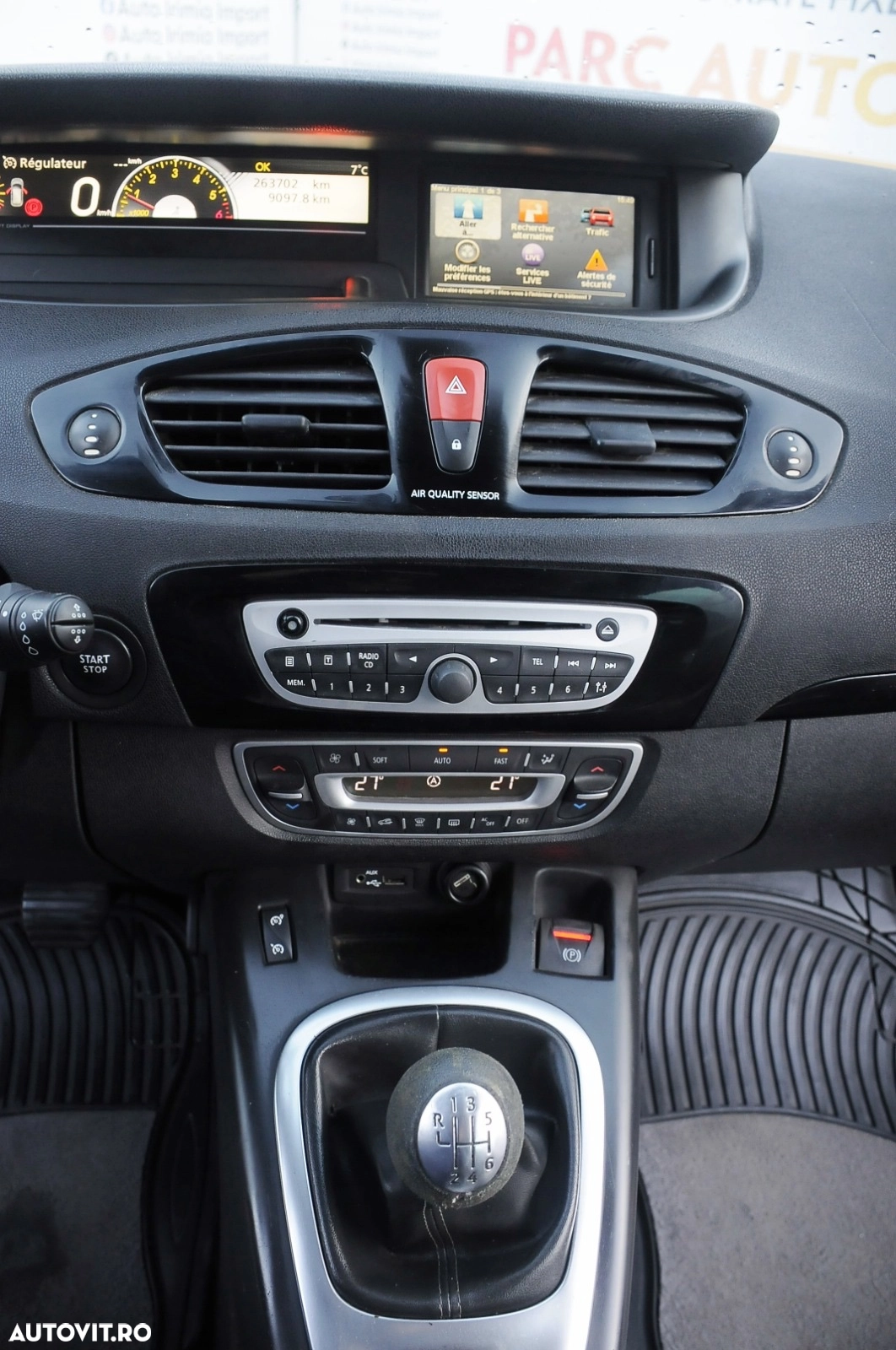 Renault Scenic dCi 130 FAP Bose Edition - imagine 7