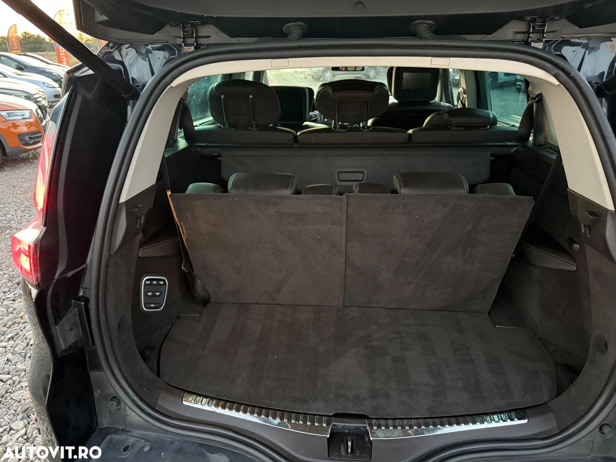 Renault Espace Energy dCi 160 EDC Initiale Paris - imagine 22