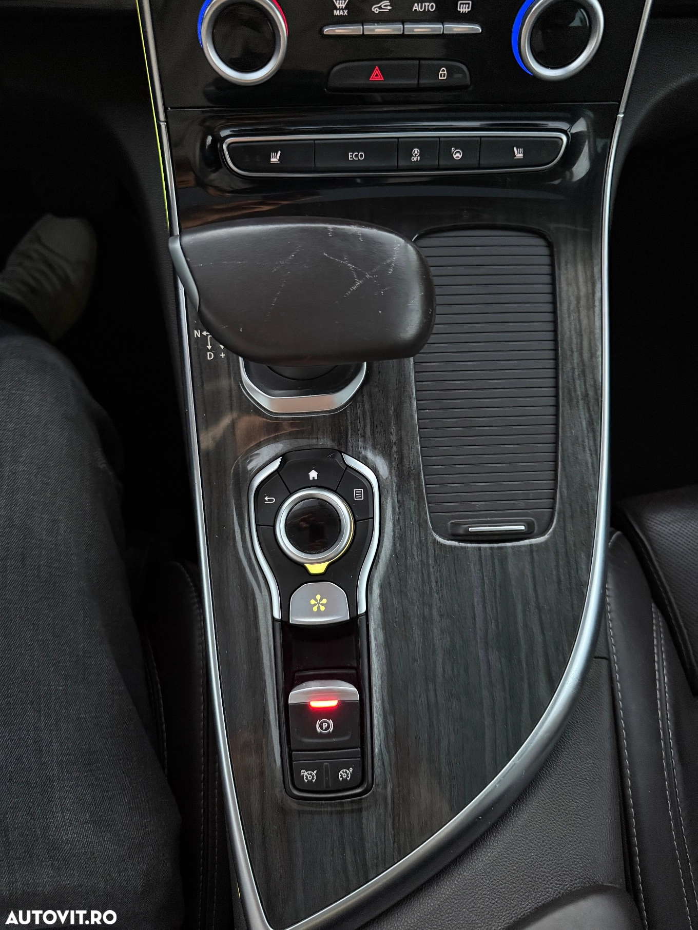 Renault Espace Energy dCi 160 EDC Initiale Paris - imagine 10