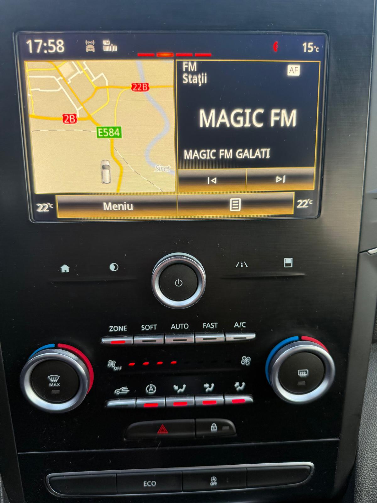 Renault Megane Grandtour ENERGY dCi 130 INTENS - imagine 19