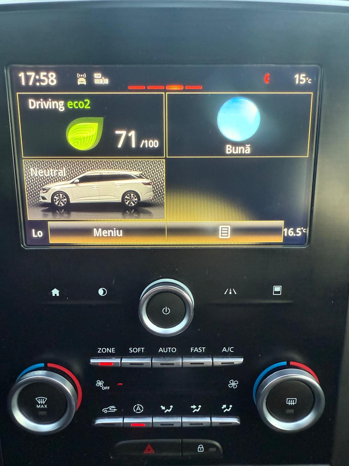 Renault Megane Grandtour ENERGY dCi 130 INTENS - imagine 22