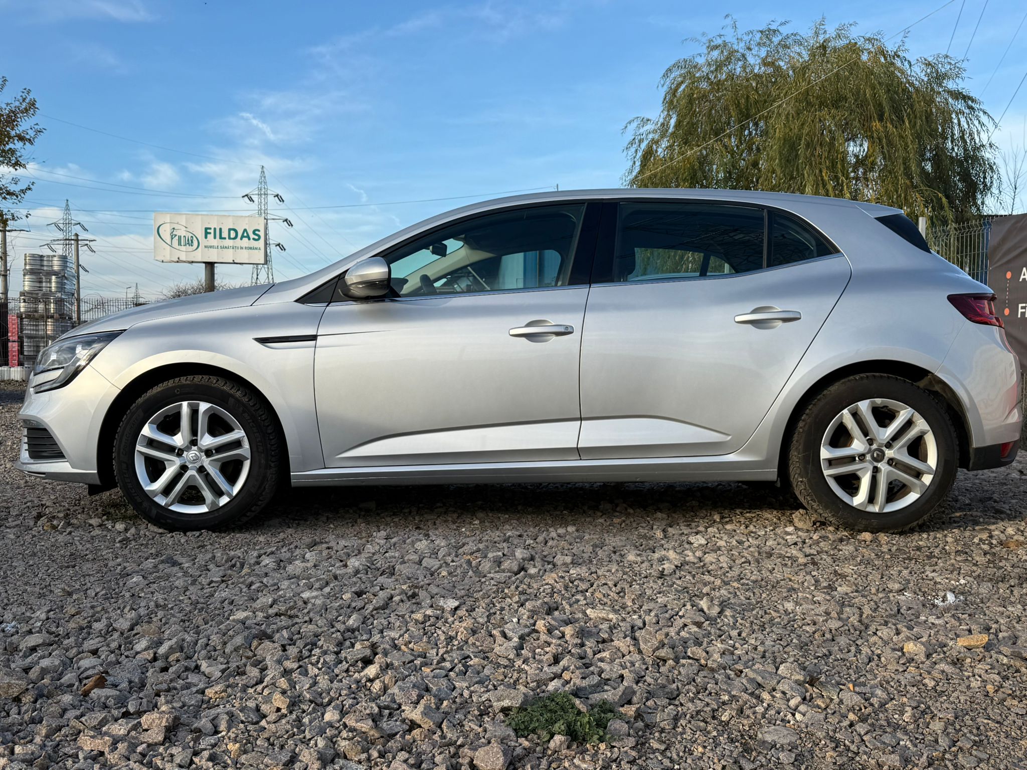 Renault Megane 1.5 Blue dCi Intens - imagine 3