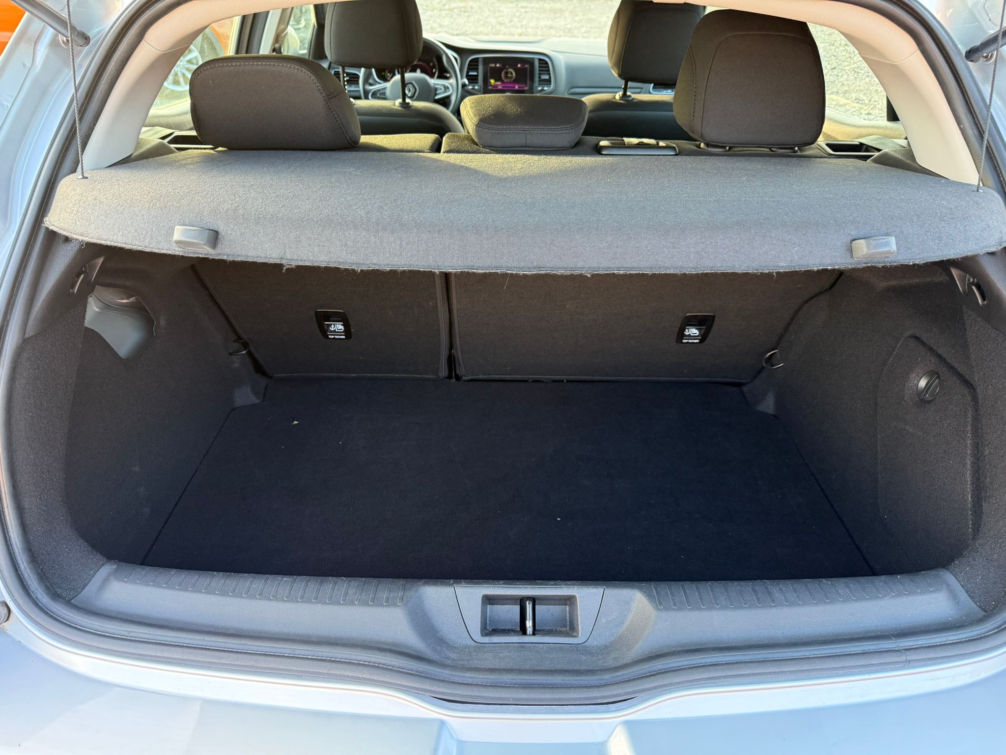 Renault Megane 1.5 Blue dCi Intens - imagine 11