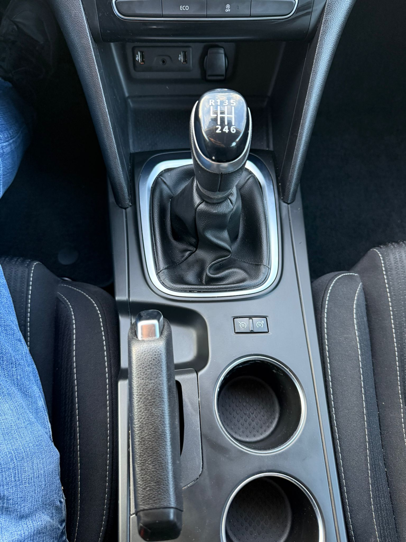 Renault Megane 1.5 Blue dCi Intens - imagine 16