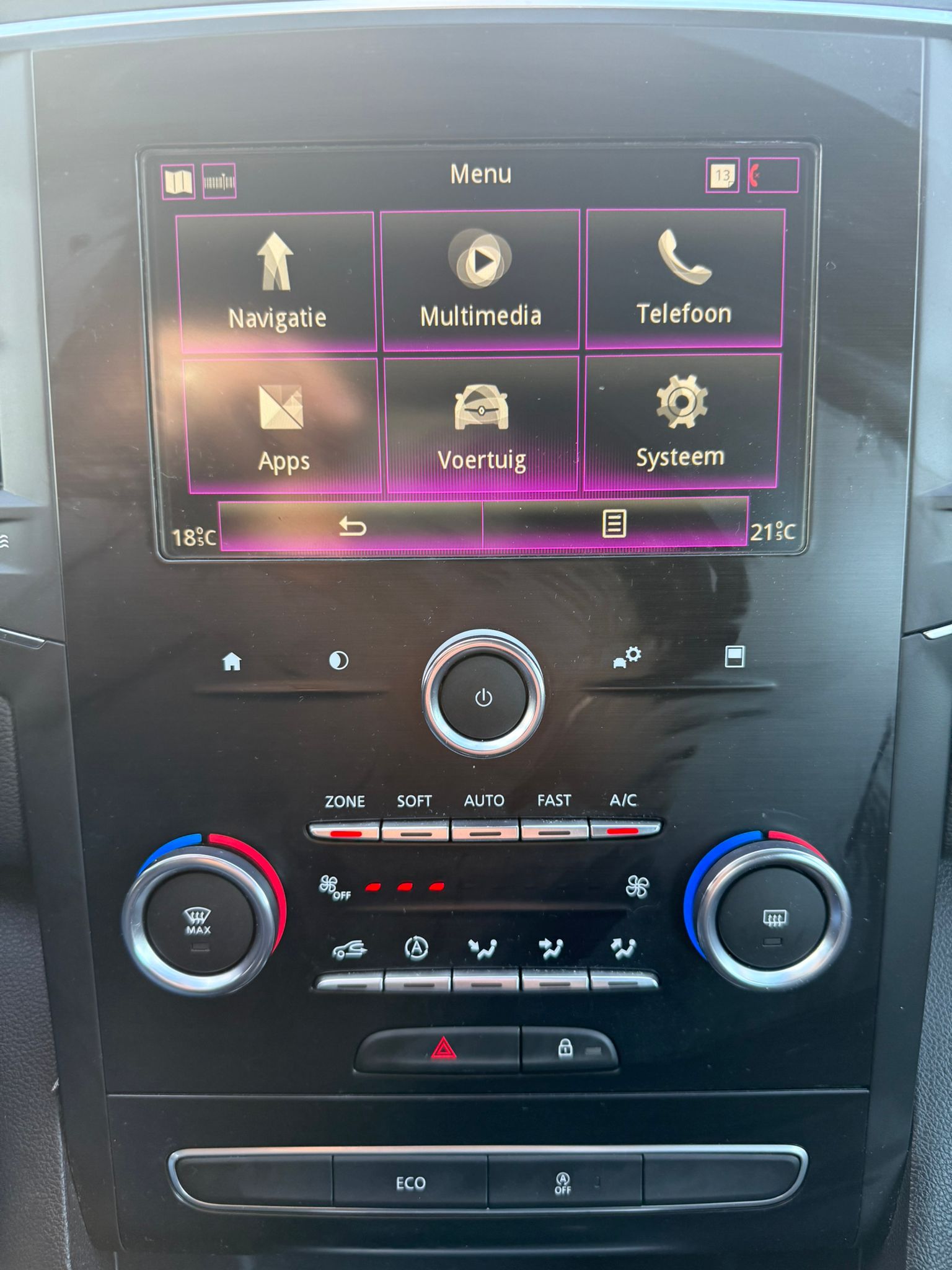 Renault Megane 1.5 Blue dCi Intens - imagine 18