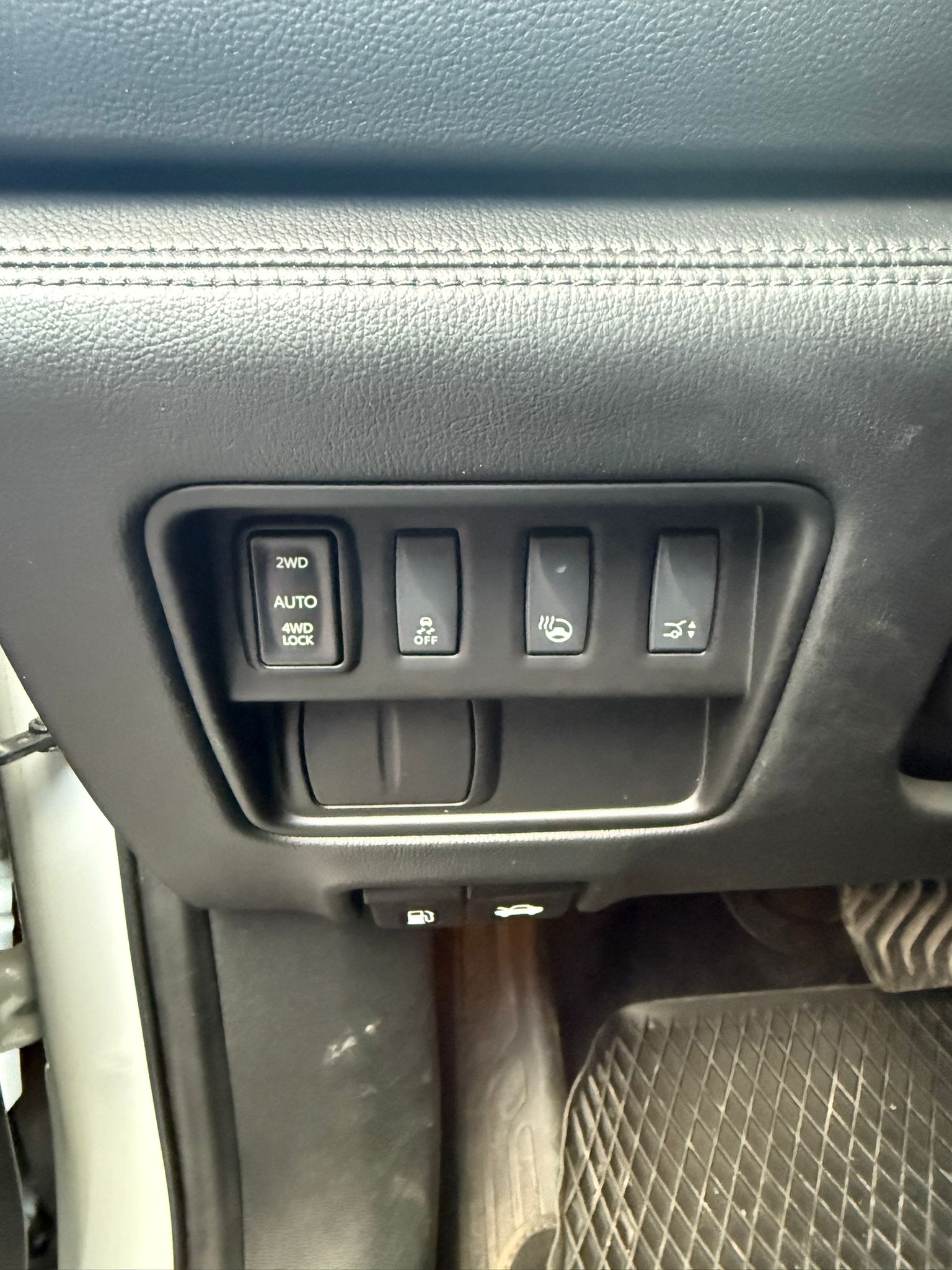 Renault Koleos 2.0 dCi Energy Initiale Paris 4x4 - imagine 10