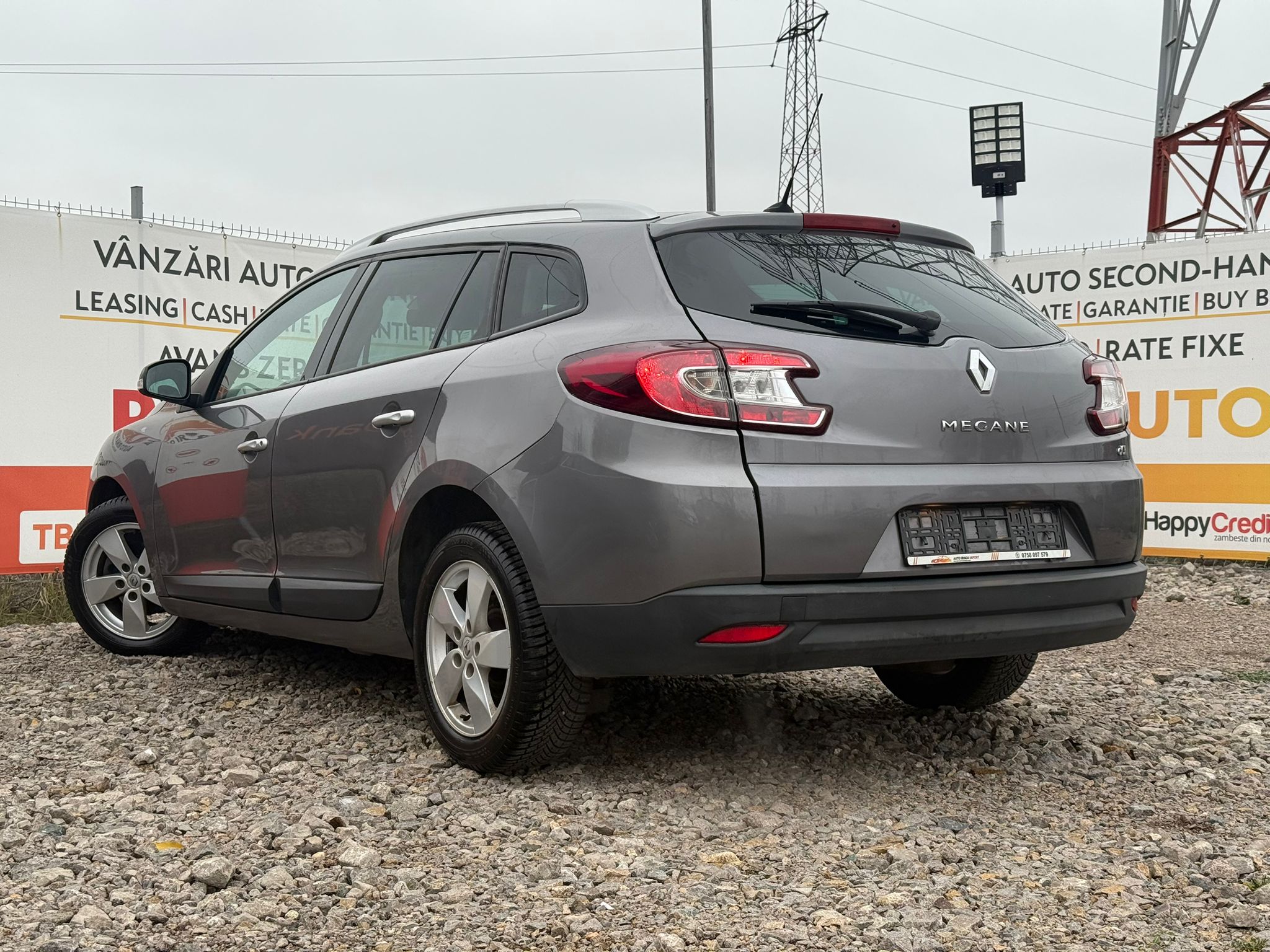 Renault Megane 1.5 dCi Dynamique - imagine 12